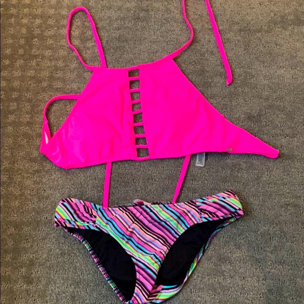 Bathing suit
